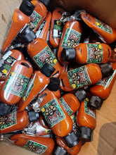 Load image into Gallery viewer, CHOLO 50ml KEYRING Chipotle Chilli &amp; Cacao Mole Hot Sauce
